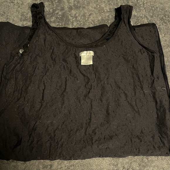 Dress - Picture 2 of 7